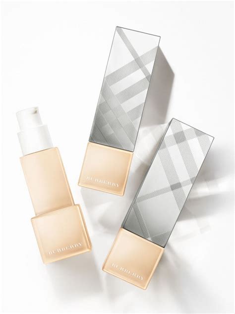 burberry bright glow foundation porcelain|bright glow foundation Burberry.